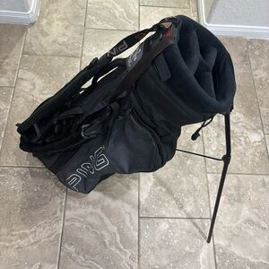 Ping Hoofer 2 Stand Bag 4-Way Divider 8 Pockets Strap Handle Black